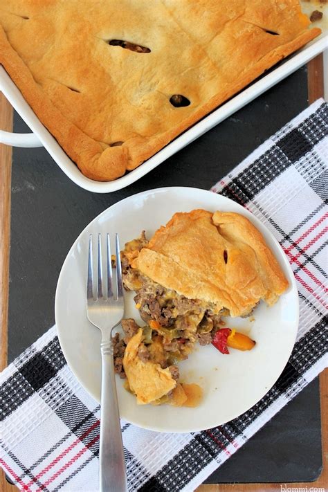 philly-cheesesteak-casserole-recipe-mom-foodie image