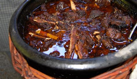 lamb-stew-chanfana-de-borrego-easy-portuguese image