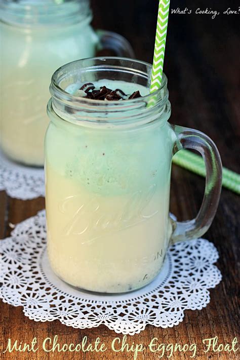 mint-chocolate-chip-eggnog-float-whats-cooking image