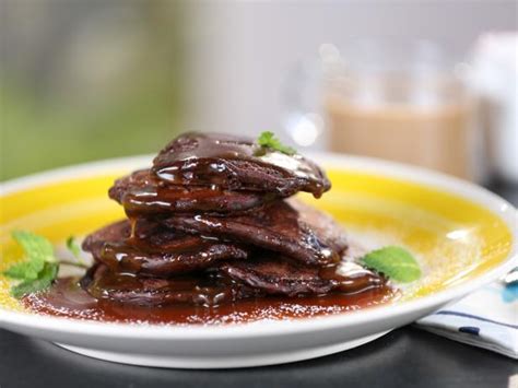 double-chocolate-pancakes-with-salted image