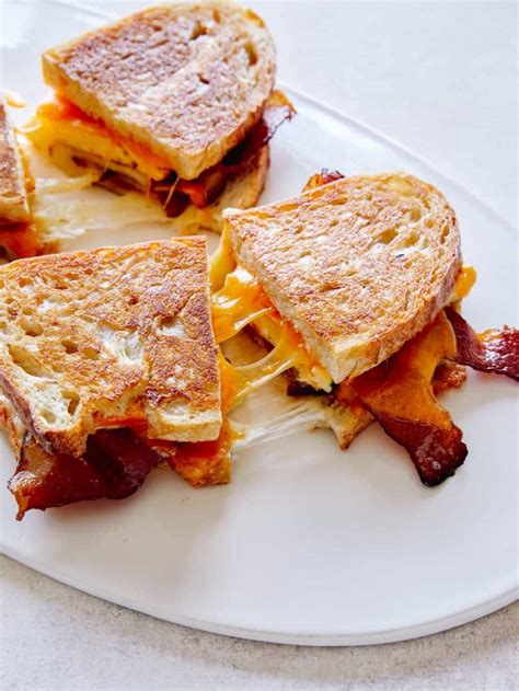extra-cheesy-breakfast-grilled-cheese-spoon-fork image