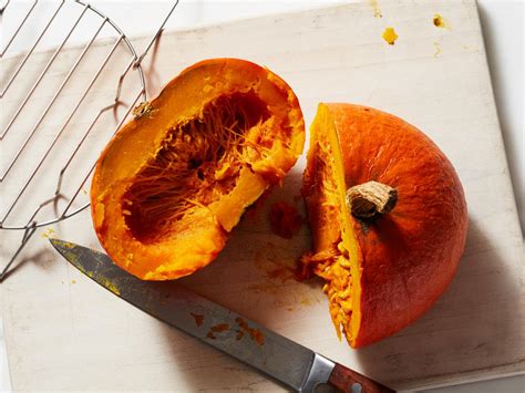 how-to-cook-a-whole-pumpkin-in-an-instant-pot image