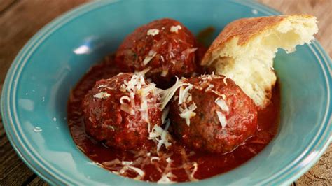 meatballs-with-red-wine-tomato-sauce-rachael-ray image