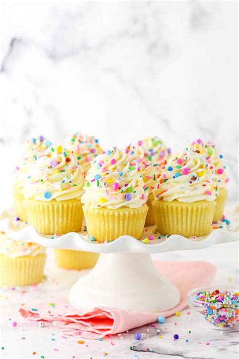 easy-homemade-vanilla-cupcakes image