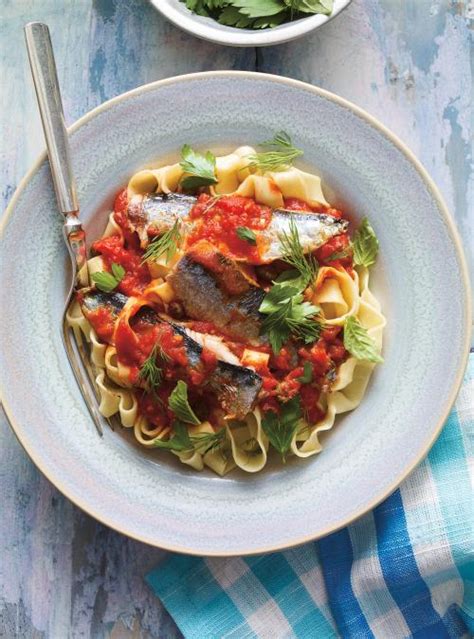 sardines-in-tomato-sauce-ricardo image