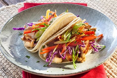 thai-chicken-tacos-with-peanut-sauce-mission-foods image