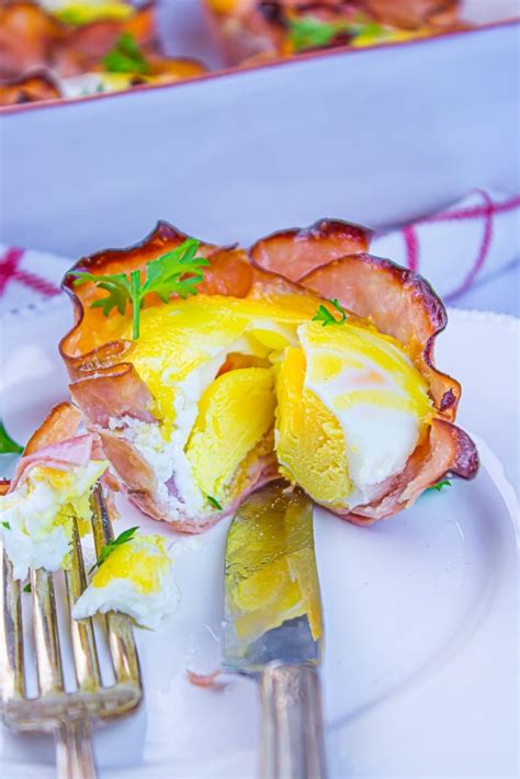 ham-and-egg-cups-only-1g-carb-per-cup-perfect-keto image