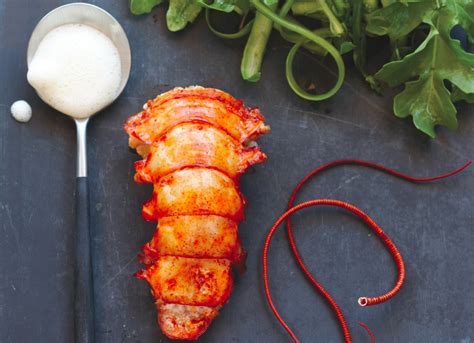 lobster-and-arugula-salad-with-vanilla-bean-vinaigrette image