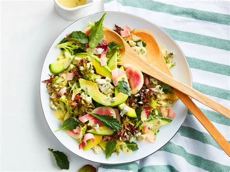 chefs-salad-with-blue-cheese-and-ham-chatelaine image