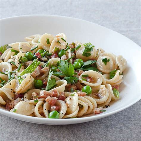 orecchiette-with-pancetta-peas-and-fresh-herbs-food image