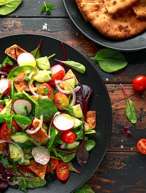 fattoush-salad-middle-eastern-pita-bread-salad-the-vegan-atlas image