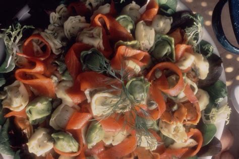 tortellini-and-smoked-salmon-salad-with-dill image
