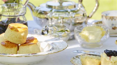 tea-with-the-queen-3-recipes-from-buckingham-palaces image