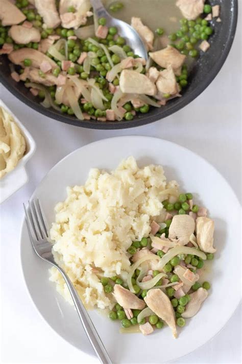 simple-chicken-with-peas-and-bacon-neils-healthy-meals image