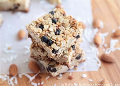 easy-blueberry-granola-bars-from-somewhat-simple image