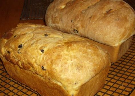 amish-raisin-bread image