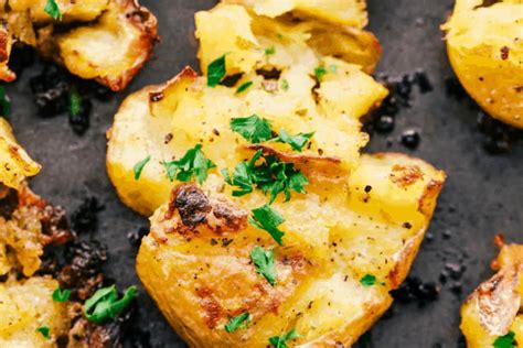 garlic-ranch-smashed-potatoes-the-recipe-critic image