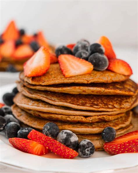vegan-protein-pancakes-flourless-sugar-free image