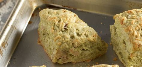 dubliner-cheese-biscuits-with-sage-and-walnuts-food image