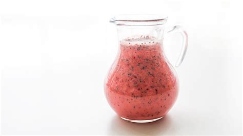 creamy-cranberry-poppyseed-dressing image
