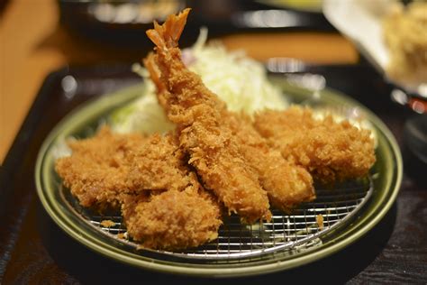 ebi-fry-japanese-breaded-and-deep-fried-shrimp image
