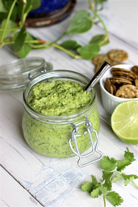 15-minute-creamy-avocado-cilantro-pesto-oil-free image