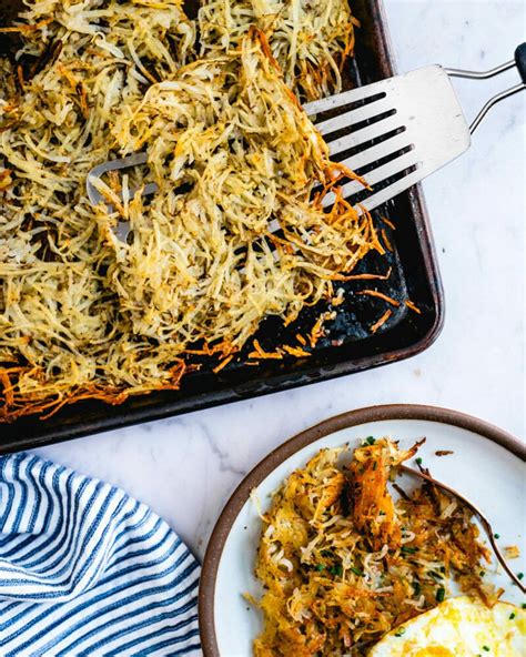 oven-hash-browns-a-couple-cooks image