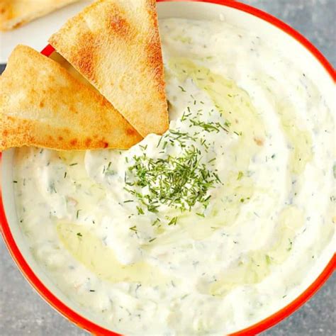 easy-tzatziki-sauce-only-5-ingredients-crunchy image