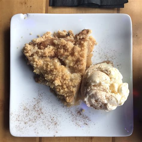 i-ate-apple-pie-a-la-mode-food-redditcom image