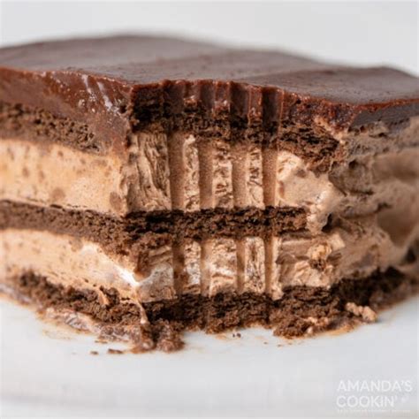 chocolate-icebox-cake-amandas-cookin-cake image