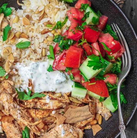 lebanese-chicken-fatteh-dinner-bowls-the image