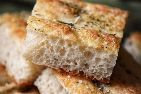 best-italian-focaccia-recipe-rosemary-focaccia-bread image