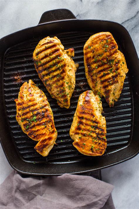 how-to-grill-chicken-on-stove-top-easy-grill-pan image