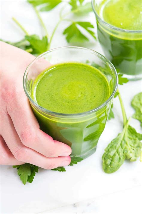 naturally-sweet-green-detox-juice-inspired-taste image