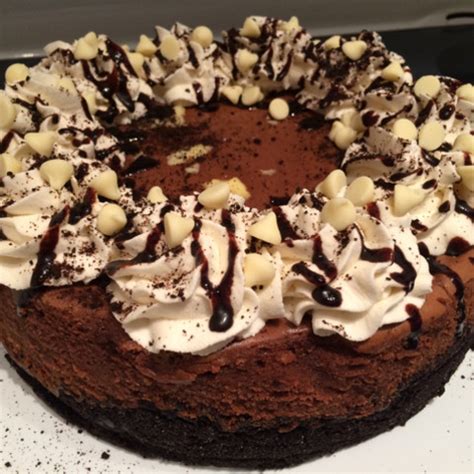 chocolate-eruption-cheesecake-bigovencom image