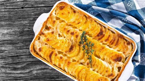 cheesy-paula-deen-scalloped-potatoes image