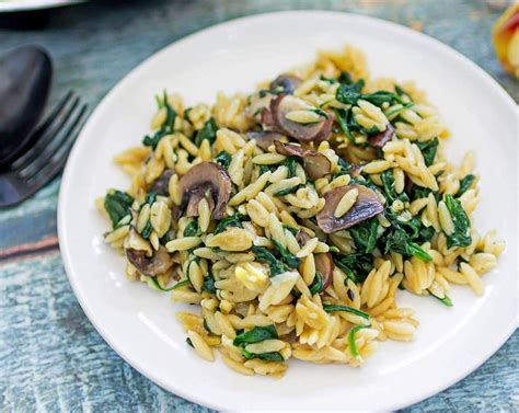 one-pot-orzo-with-mushrooms-and-spinach image
