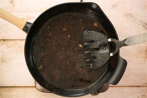 the-easiest-crockpot-steak-and-gravy image