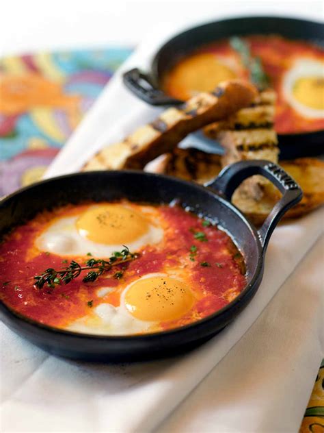 eggs-in-purgatory-recipe-leites-culinaria image