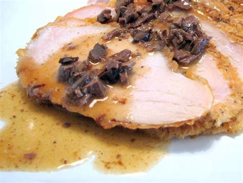 turkey-giblet-gravy-recipe-uncle-jerrys-kitchen image