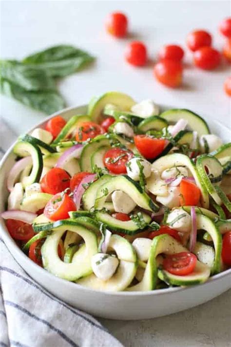 caprese-zucchini-salad-with-balsamic-vinaigrette-the image