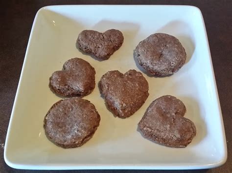 swiss-chocolate-almond-spice-cookies-called-basler-brunsli image
