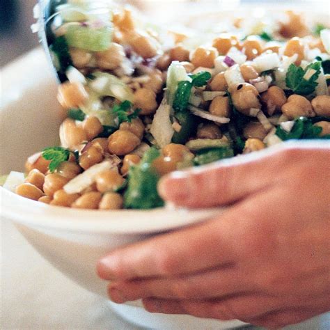 warm-chickpea-fennel-and-parsley-salad image
