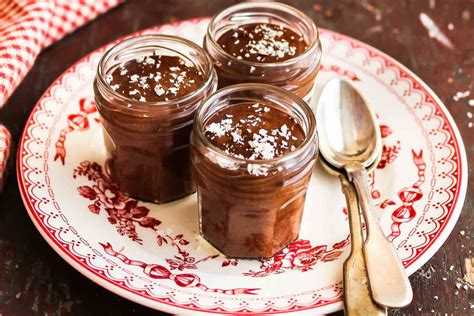 dairy-free-chocolate-mousse-parve-recipe-the image