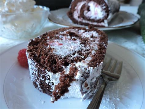 recipe-chocolate-zucchini-cake-roll-with-raspberry image