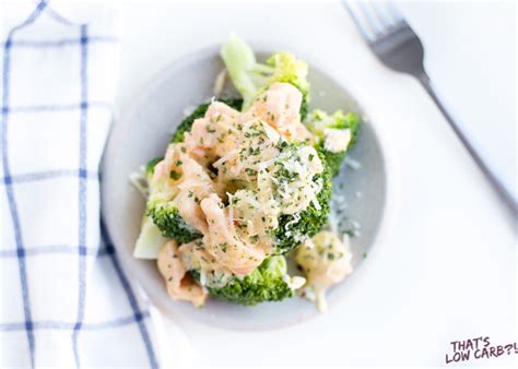 smoked-salmon-cream-cheese-sauce-thats-low-carb image