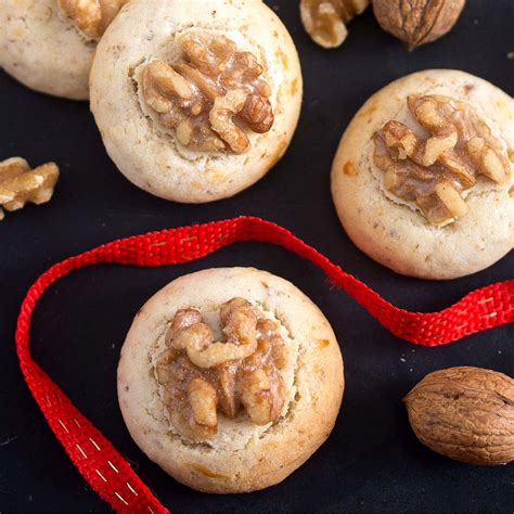 chinese-cookies-with-walnuts-for-chinese-new-year image