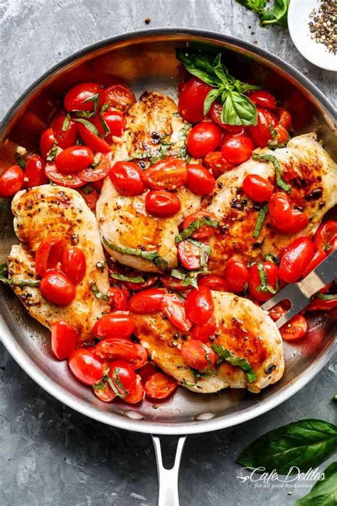 garlic-tomato-basil-chicken image