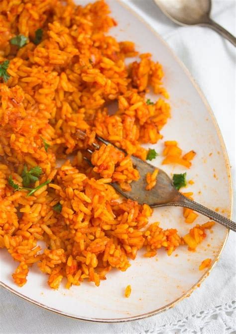 nigerian-jollof-rice-with-tomatoes-and-spices image