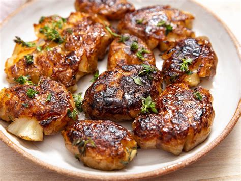 smashed-sunchokes-with-thyme-butter-recipe-serious-eats image